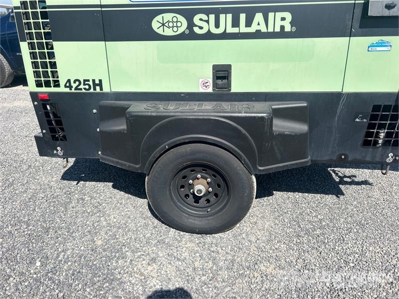 Sullair 425HDPQ-PE 425 cfm Mobile Air Compressor Kompresorji