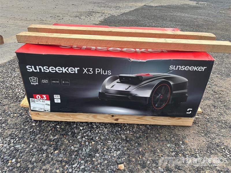  Sunseeker SKRMX3PLUS X3 PLUS Robotic Lawn Mower (U ركوب الحشائش
