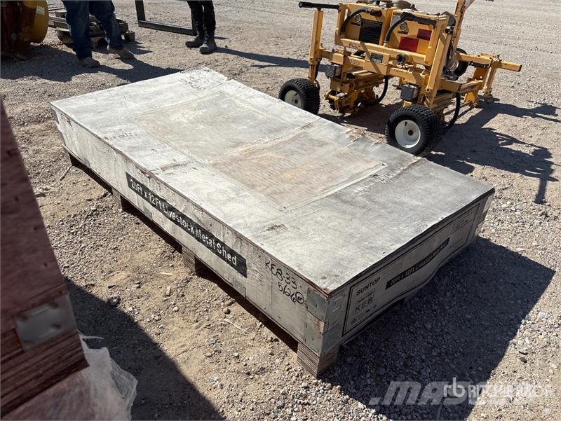  SUNTOP SC2012 20 ft x 12 ft Livestock Shelter ماكينات وملحقات مواش أخرى