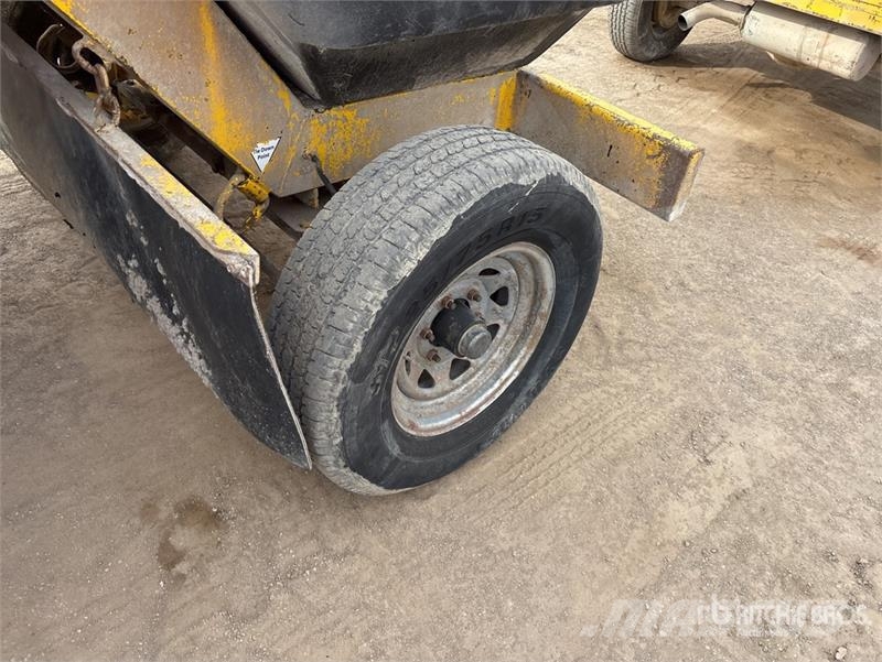 Superior Broom DT80J 扫地机