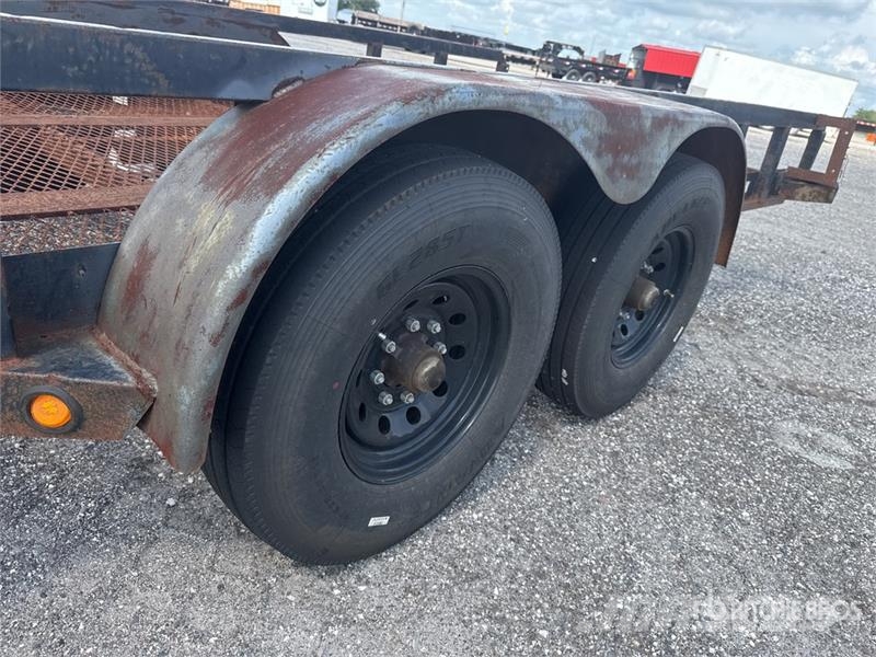 sure-trac 20 ft T/A Utility Trailer مقطورات أخرى