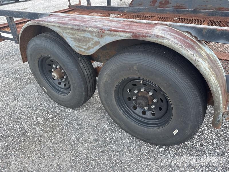 sure-trac 20 ft T/A Utility Trailer مقطورات أخرى