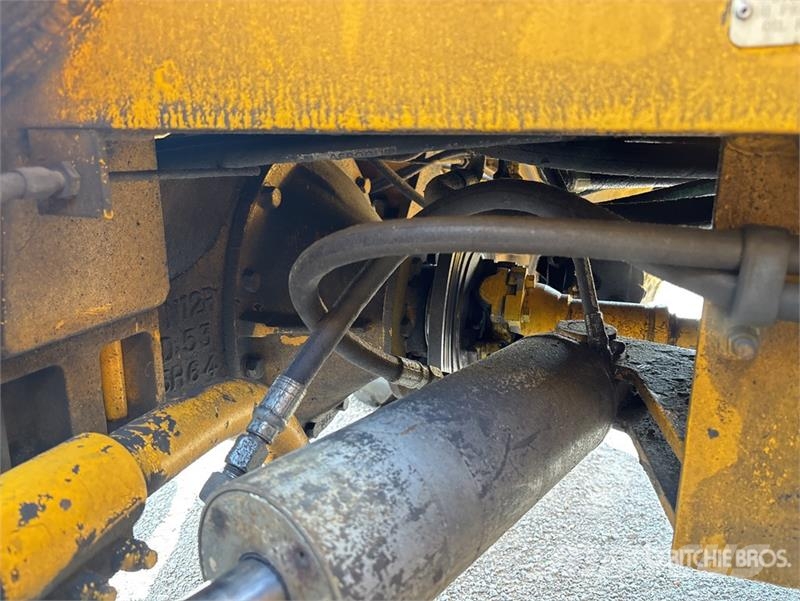 Swing Master 181TC Loader Other components