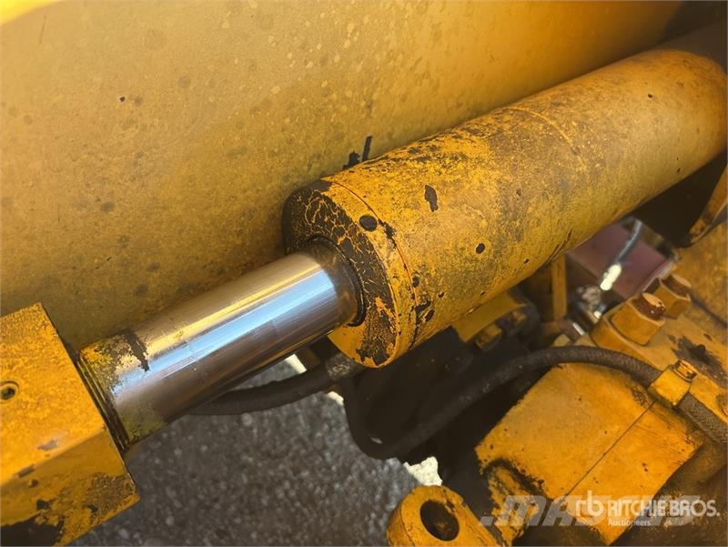 Swing Master 181TC Loader Other components
