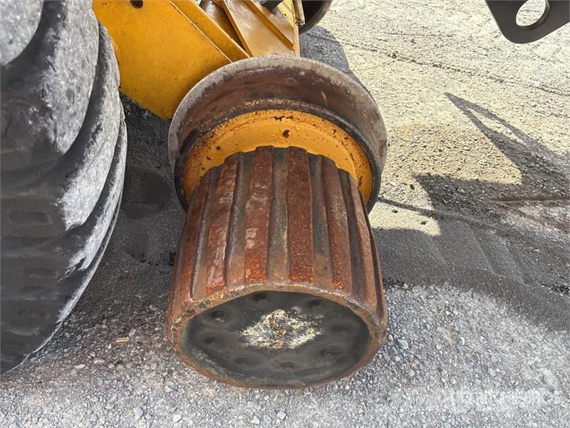 Swing Master 181TC Loader Other components