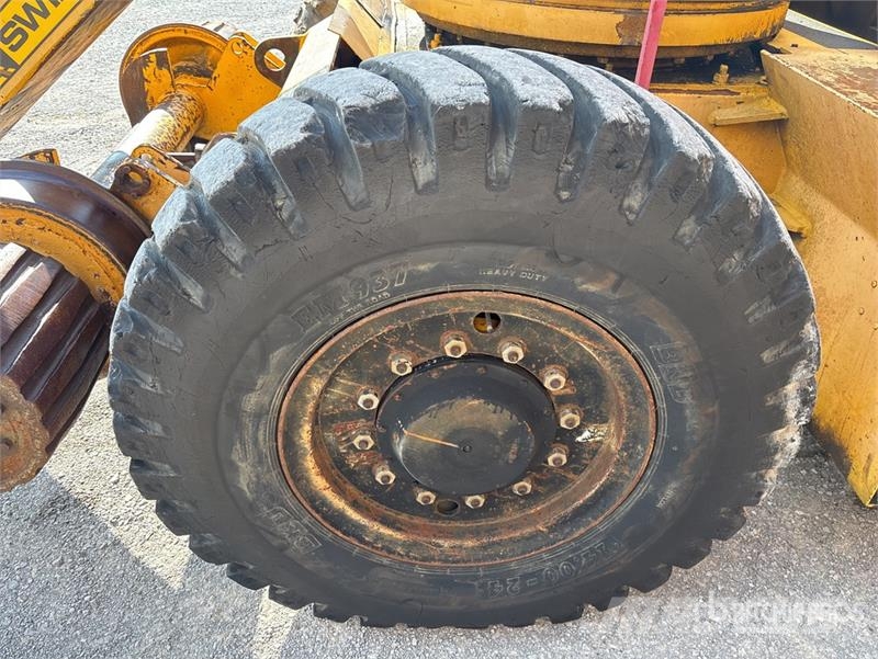 Swing Master 181TC Loader Other components