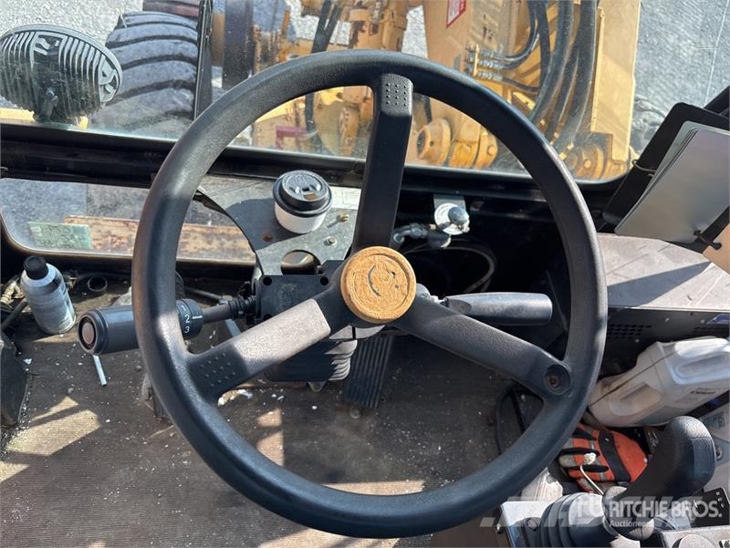 Swing Master 181TC Loader Other components