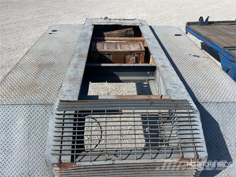 T/A Lowboy Trailer Zemie treileri