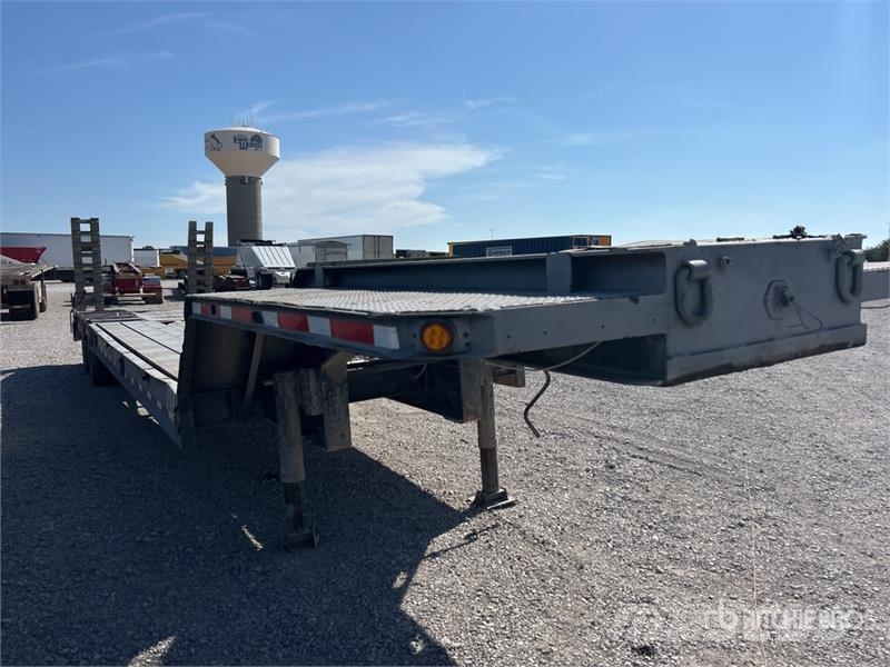 T/A Lowboy Trailer Zemie treileri