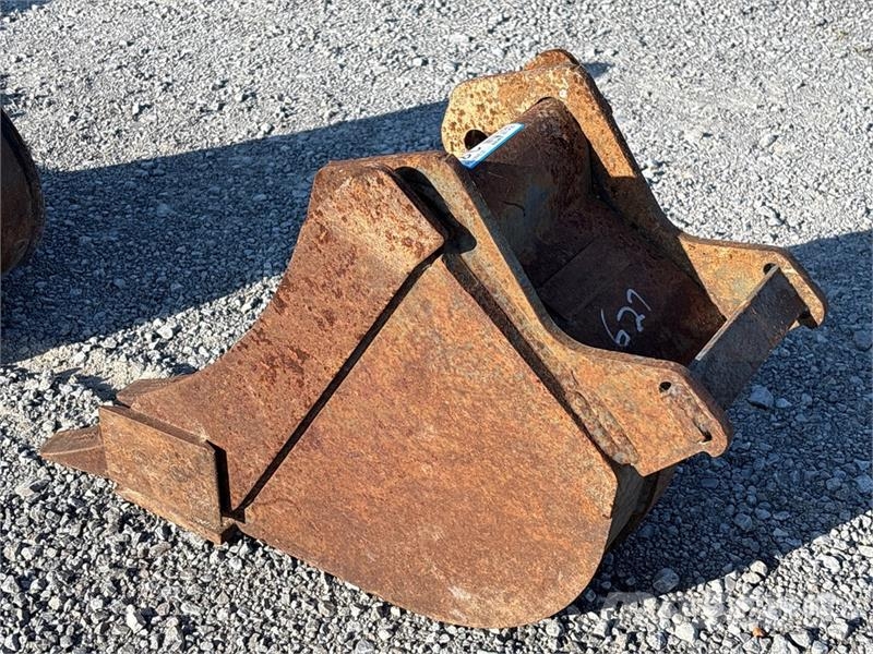 TAG 12 in Digging Excavator Bucket - Fits Bobcat Kaušai
