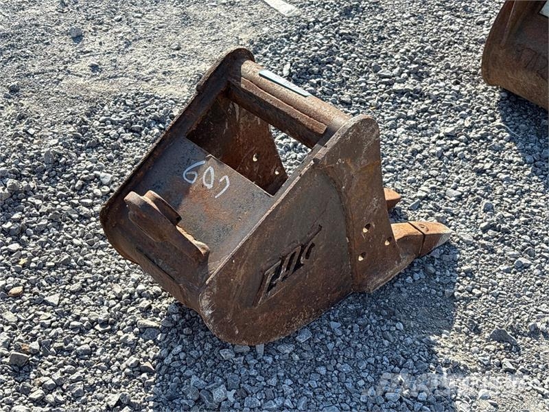TAG 12 in Q/C Digging Excavator Bucket Kaušai