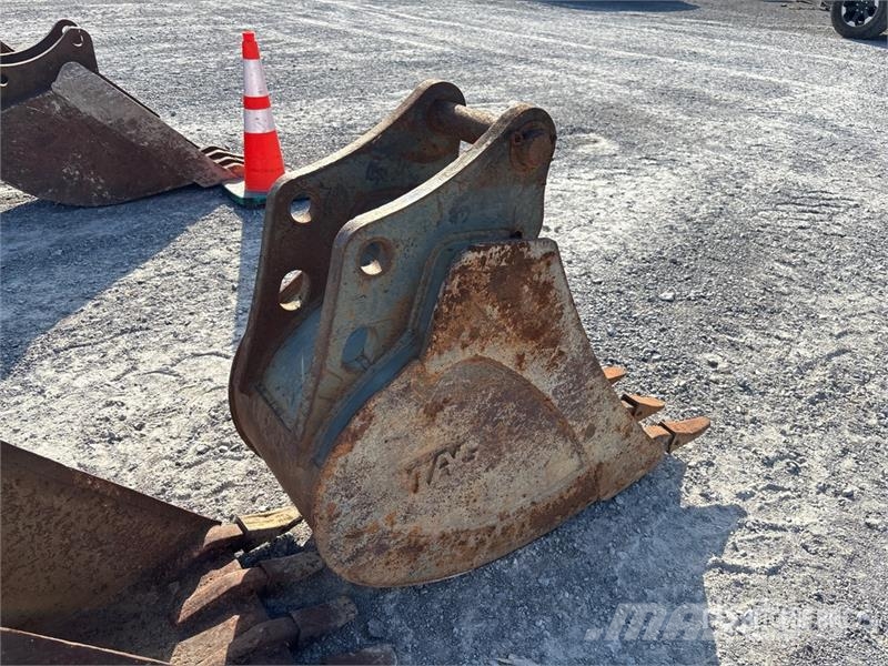 TAG 16 in Digging Excavator Bucket - Fits Cat 308 Kaušai