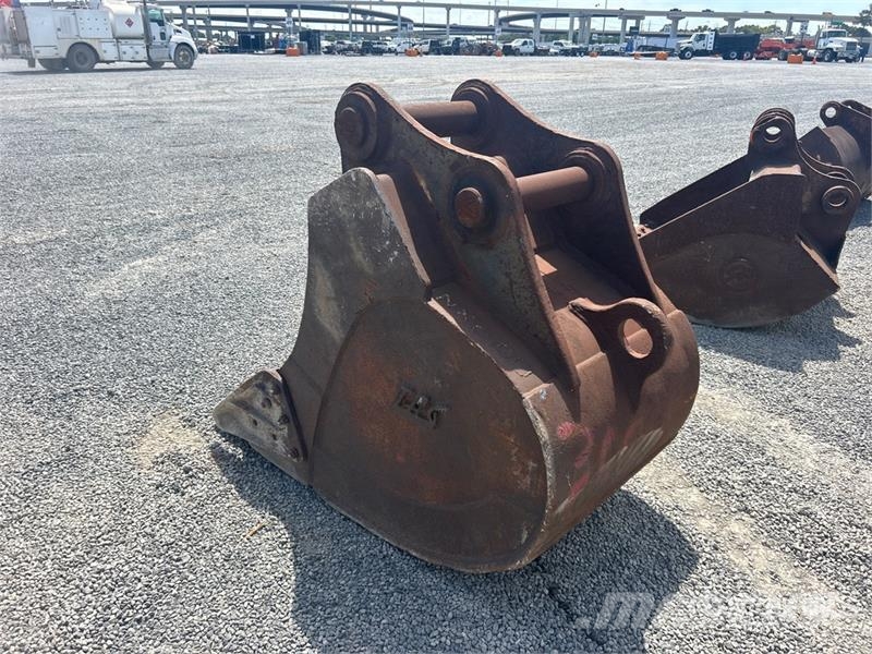 TAG 36 in Digging Excavator Bucket - Fits Hitachi ZX30 Cucharones