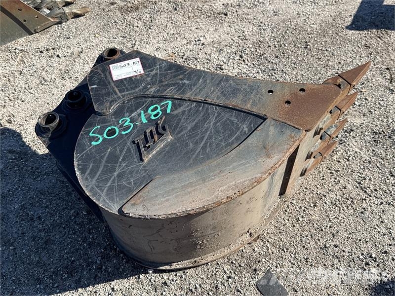 TAG TB250BKT18 18 in Digging Excavator Bucket دلاء
