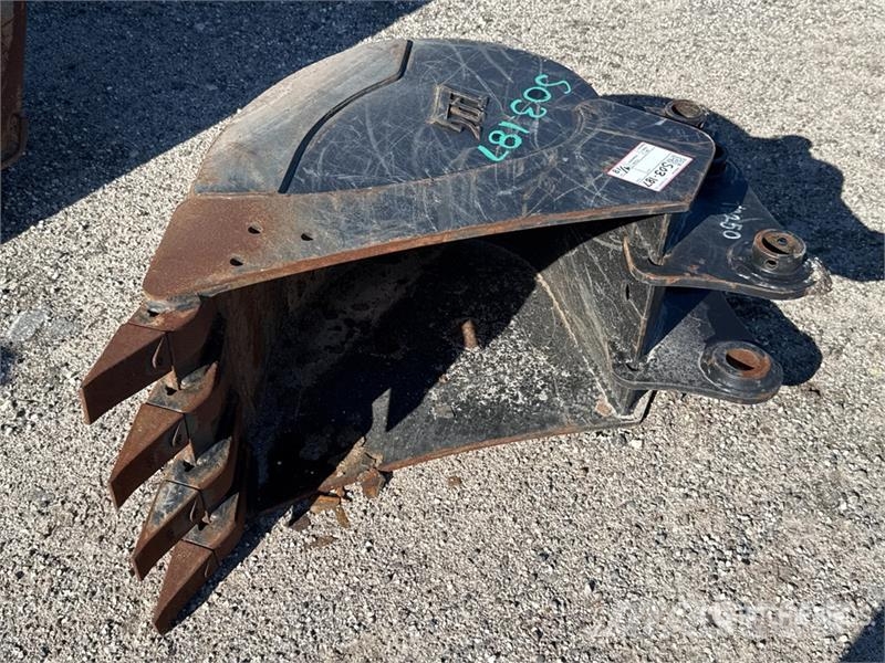 TAG TB250BKT18 18 in Digging Excavator Bucket دلاء