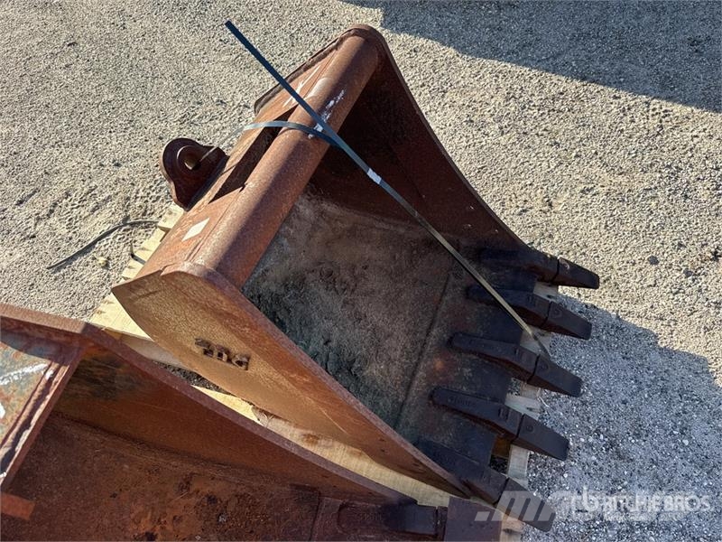 TAG TB260BKT24 24 in Digging Excavator Bucket دلاء