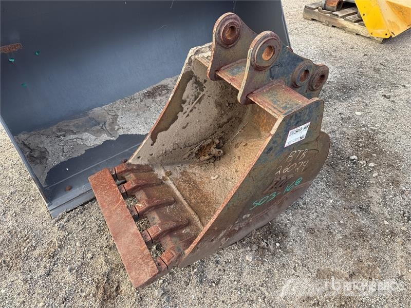 TAG TB260BKT24 24 in Digging Excavator Bucket Schaufeln