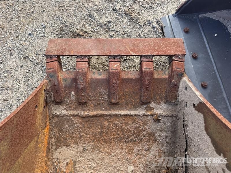 TAG TB260BKT24 24 in Digging Excavator Bucket Schaufeln