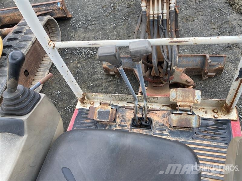 Takeuchi TB016 Miniekskavaatorid < 7 t