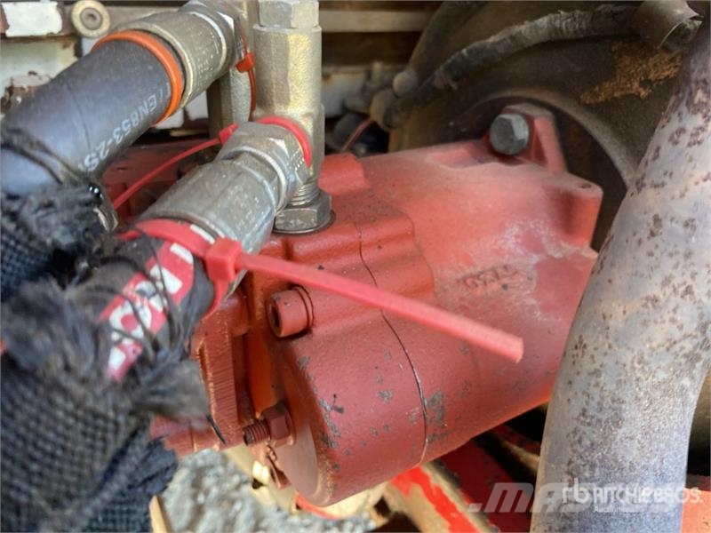 Takeuchi TB135 Mini rýpadlá < 7t