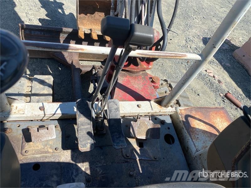 Takeuchi TB135 Mini rýpadlá < 7t