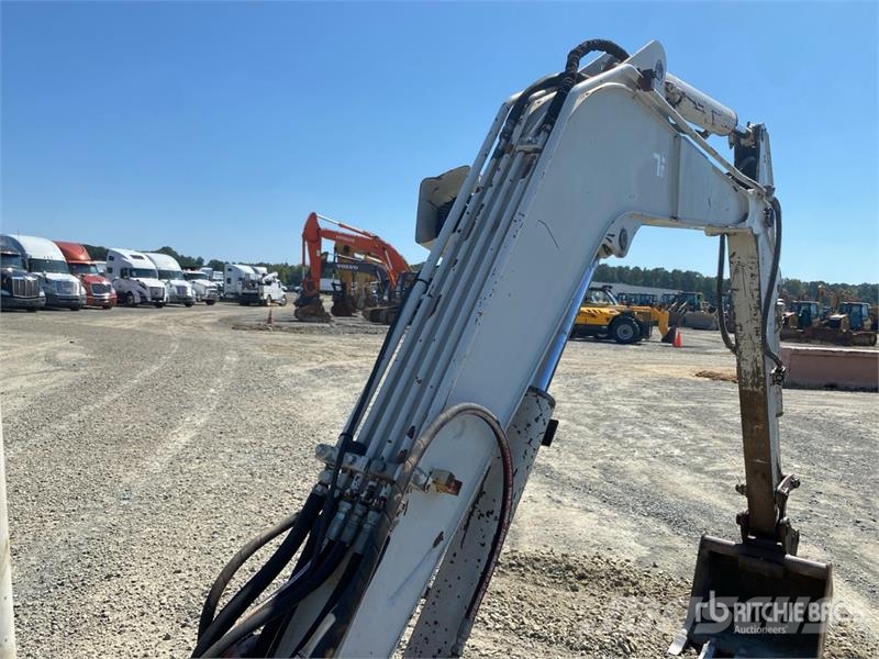 Takeuchi TB135 Mini rýpadlá < 7t