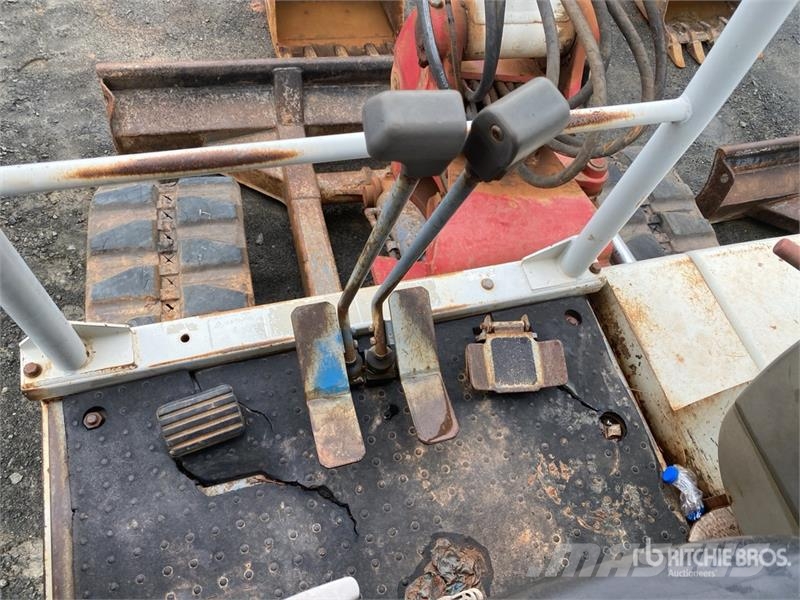 Takeuchi TB145 Miniekskavaatorid < 7 t