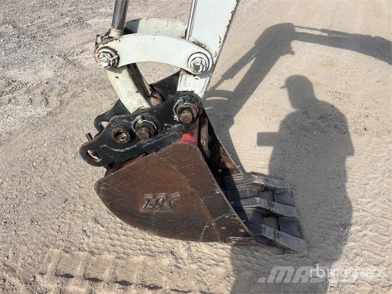 Takeuchi TB20e Electric Mini Excavator Mini Escavadoras <7t