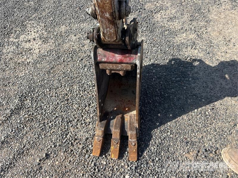 Takeuchi TB20e Electric Mini Excavator Mini Escavadoras <7t
