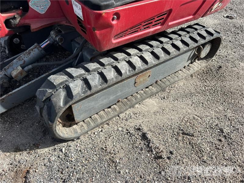 Takeuchi TB216 Mini bagri <7t