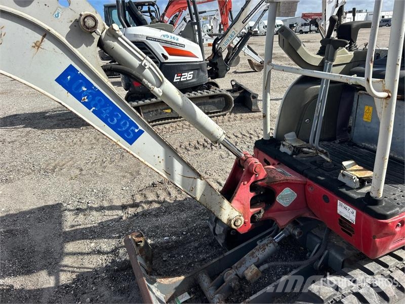 Takeuchi TB216 Mini bagri <7t