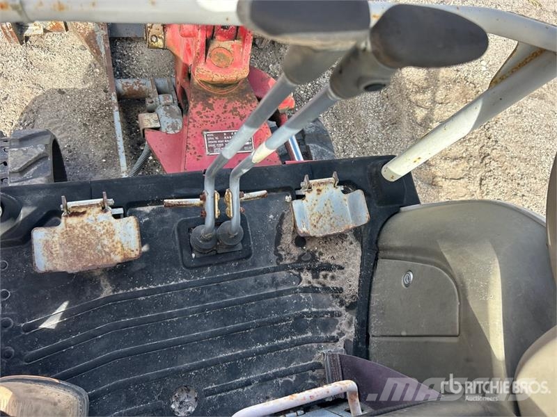 Takeuchi TB216 Mini bagri <7t