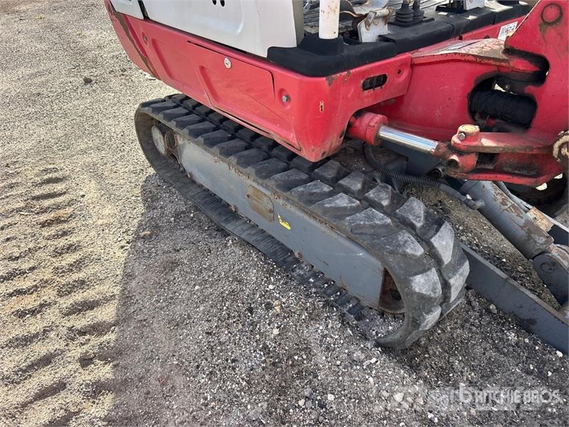Takeuchi TB216 Mini bagri <7t