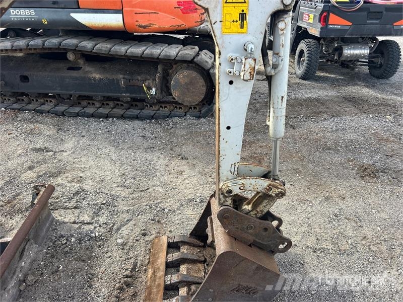 Takeuchi TB216 Mini bagri <7t