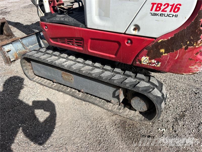 Takeuchi TB216 Mini bagri <7t