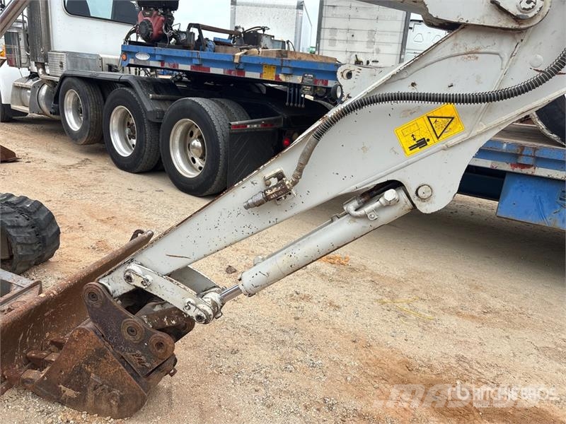 Takeuchi TB235 Minigravemaskiner