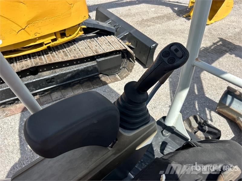 Takeuchi TB235-2 Mini Excavator Mini ekskavatori < 7 t