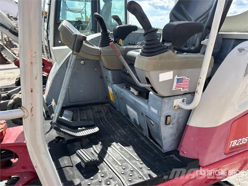 Takeuchi TB235-2 Mini Excavator Mini ekskavatori < 7 t