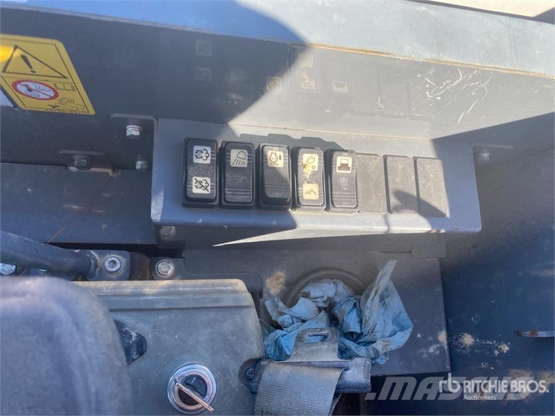 Takeuchi TB240 Minigravemaskiner