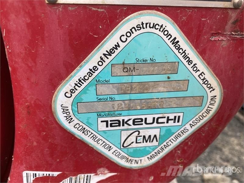 Takeuchi TB240 حفارات صغيرة أقل من 7 طن (حفارات صغيرة)
