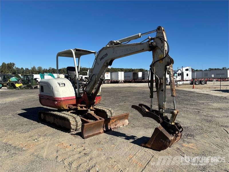 Takeuchi TB240 حفارات صغيرة أقل من 7 طن (حفارات صغيرة)