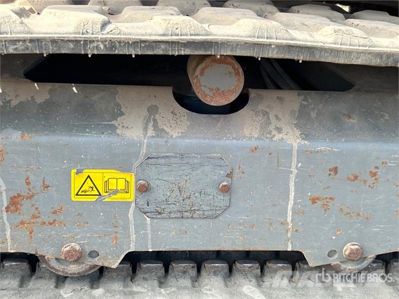 Takeuchi TB240 Miniescavatori