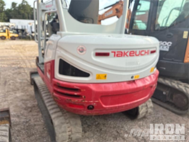 Takeuchi TB240 Mini excavadoras < 7t