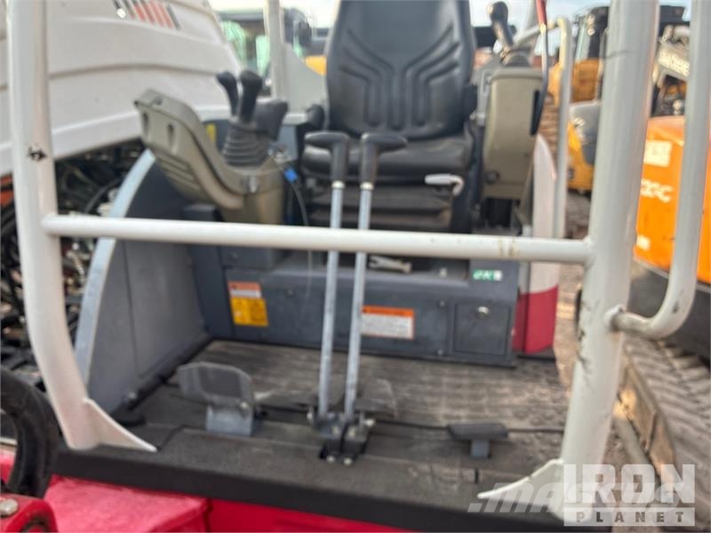 Takeuchi TB240 Mini excavadoras < 7t