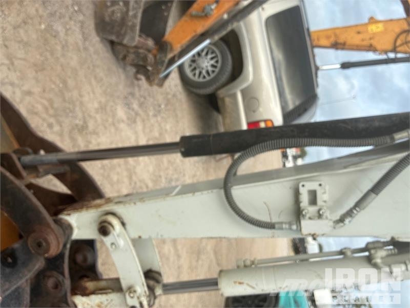 Takeuchi TB240 Mini excavadoras < 7t