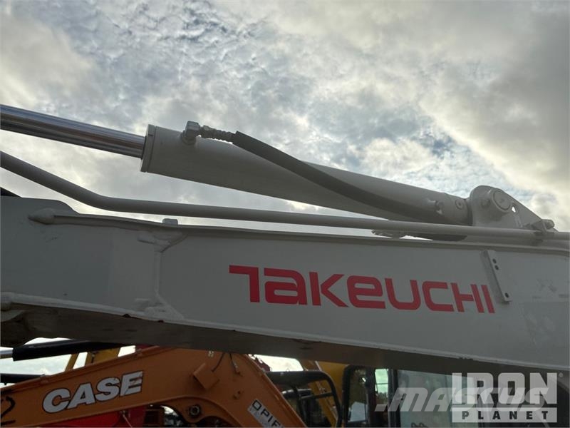Takeuchi TB240 Mini excavadoras < 7t