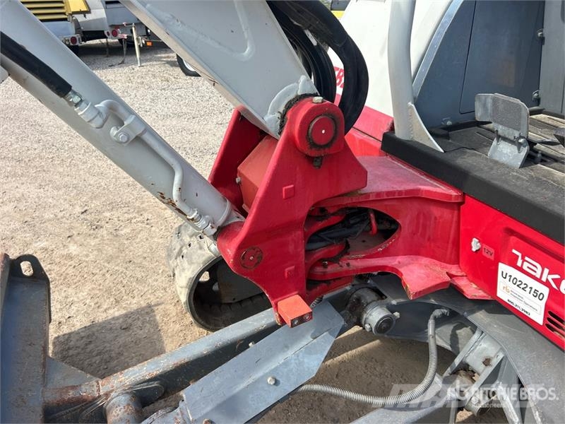 Takeuchi TB240 Miniescavatori