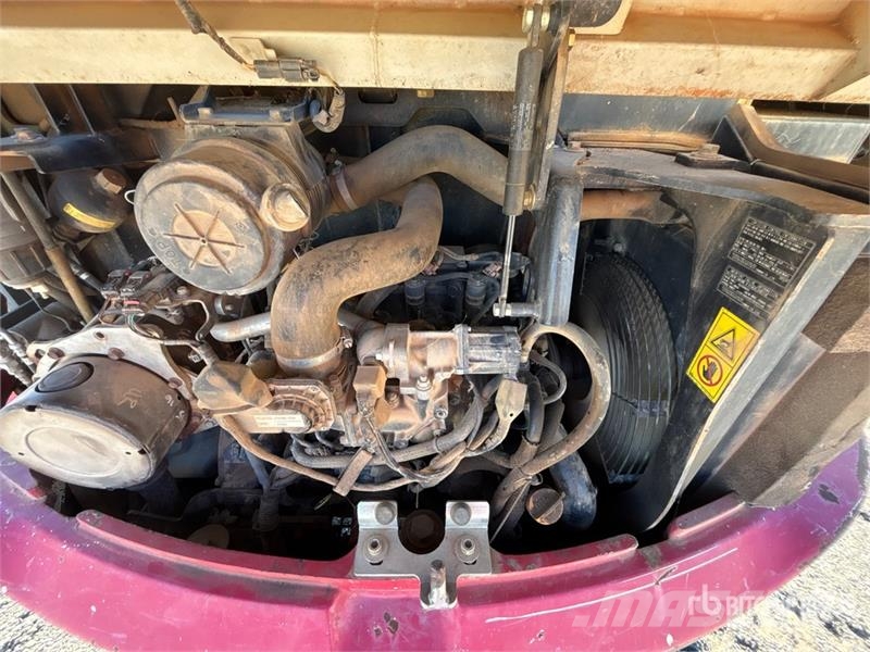 Takeuchi TB240 حفارات صغيرة أقل من 7 طن (حفارات صغيرة)