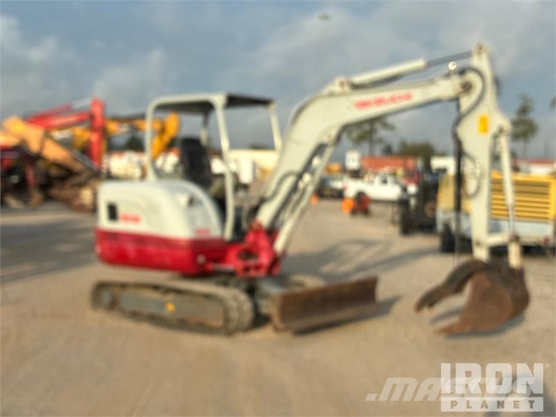 Takeuchi TB240 Mini excavadoras < 7t