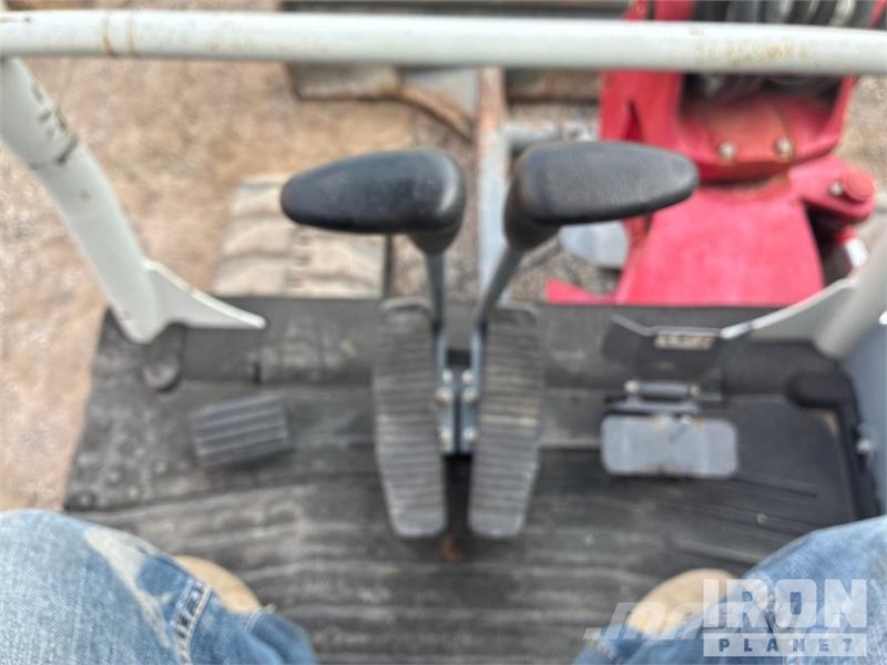 Takeuchi TB240 Mini excavadoras < 7t
